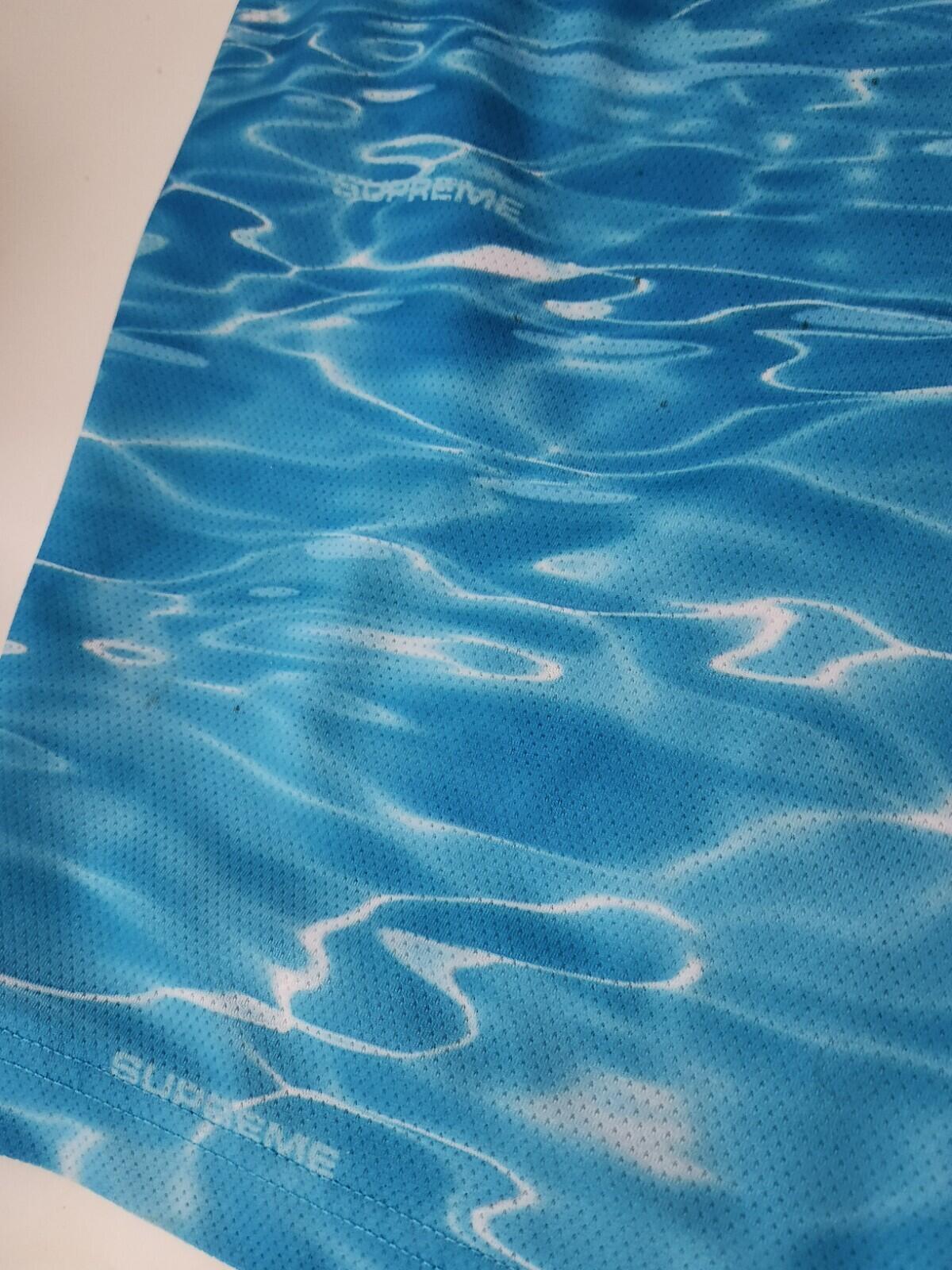 SS17 Supreme Ripple Basketball Short size XL swim shorts Blue Poly Mesh