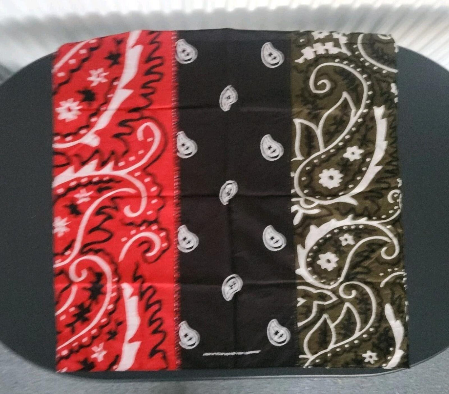 FW19 Supreme Dead Prez RBG bandana red black navy paisley scarf 21.25" x 21.25"