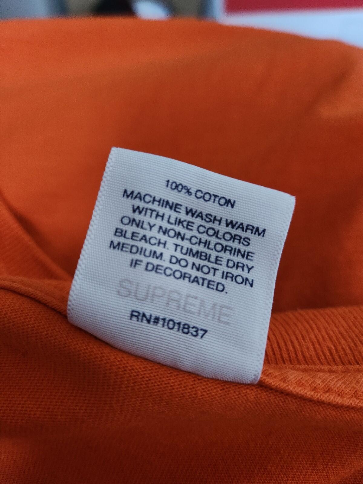 HW20 Supreme Box Logo Langarmshirt orange Größe M Oberteil