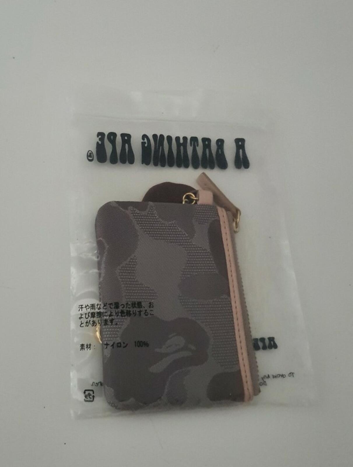 A Bathing Ape BAPE coin / money wallet with golden chain Very rare Accessory