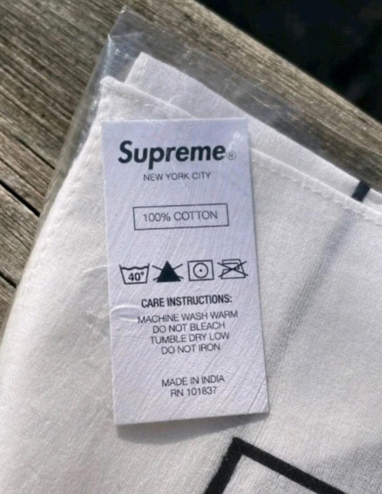 FW19 Supreme Nike Bandana White