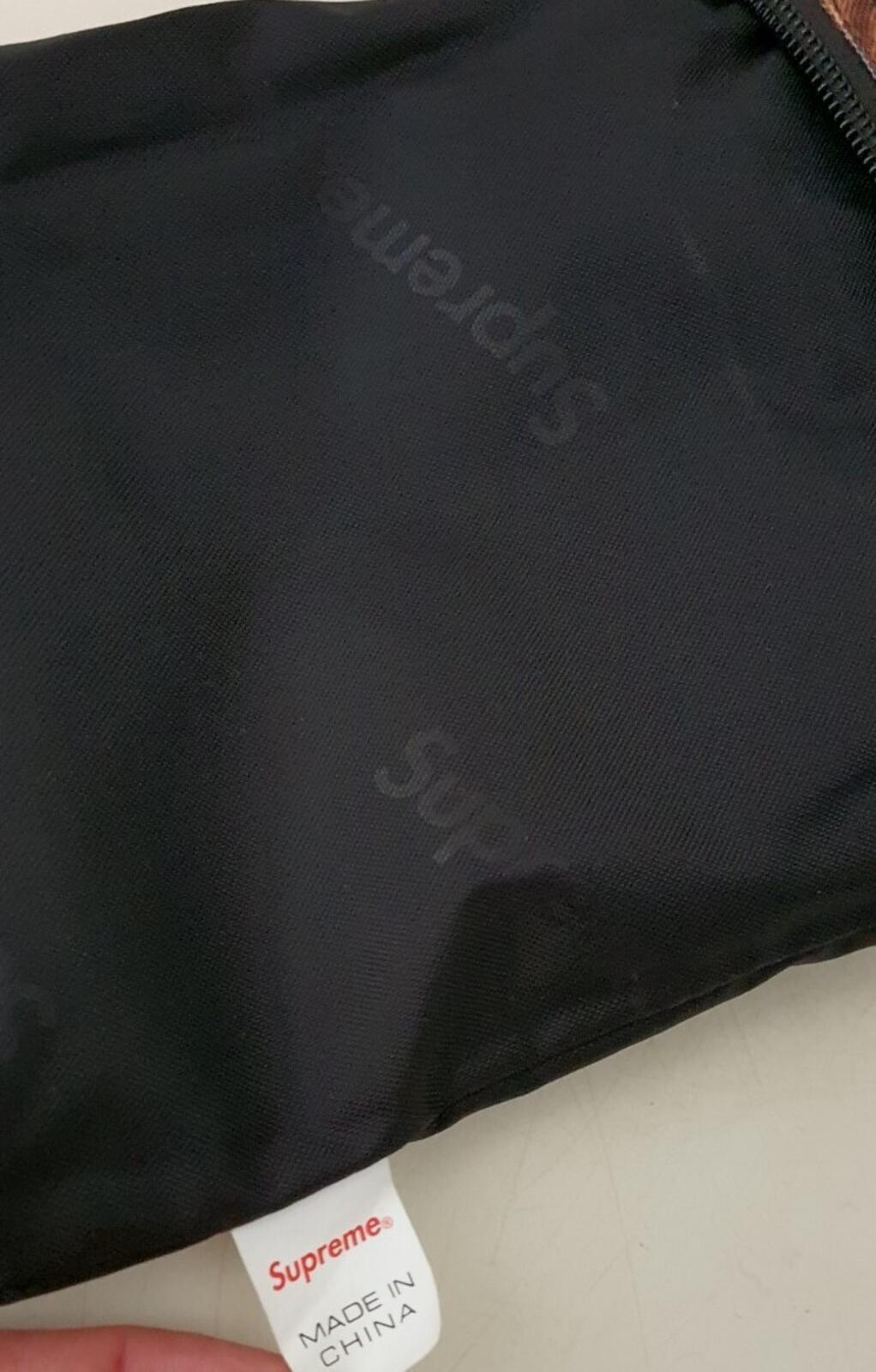 FW19 Supreme Umhängetasche Realtree Camo kleines Box-Logo Cordura wasserabweisend
