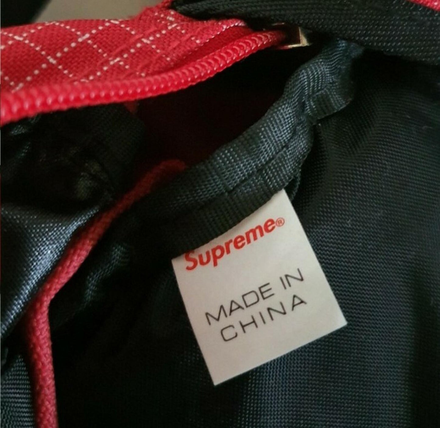 FW09 Supreme mountain bag duffle waist shoulder messenger belt vintage 2009 red