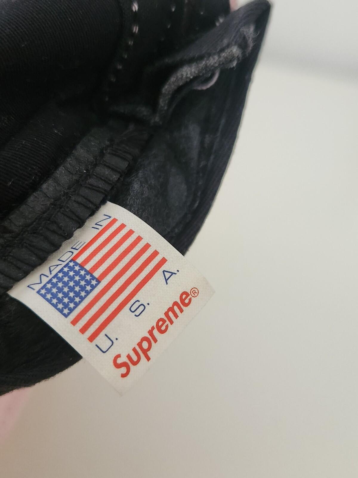 Gorra FW16 Supreme Raised Sup Camp rosa