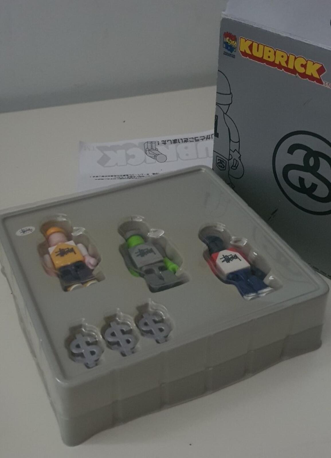 STUSSY x Medicom Toy Kubrick Baby P.A.P. Customade 2007 Figure Set Accessory