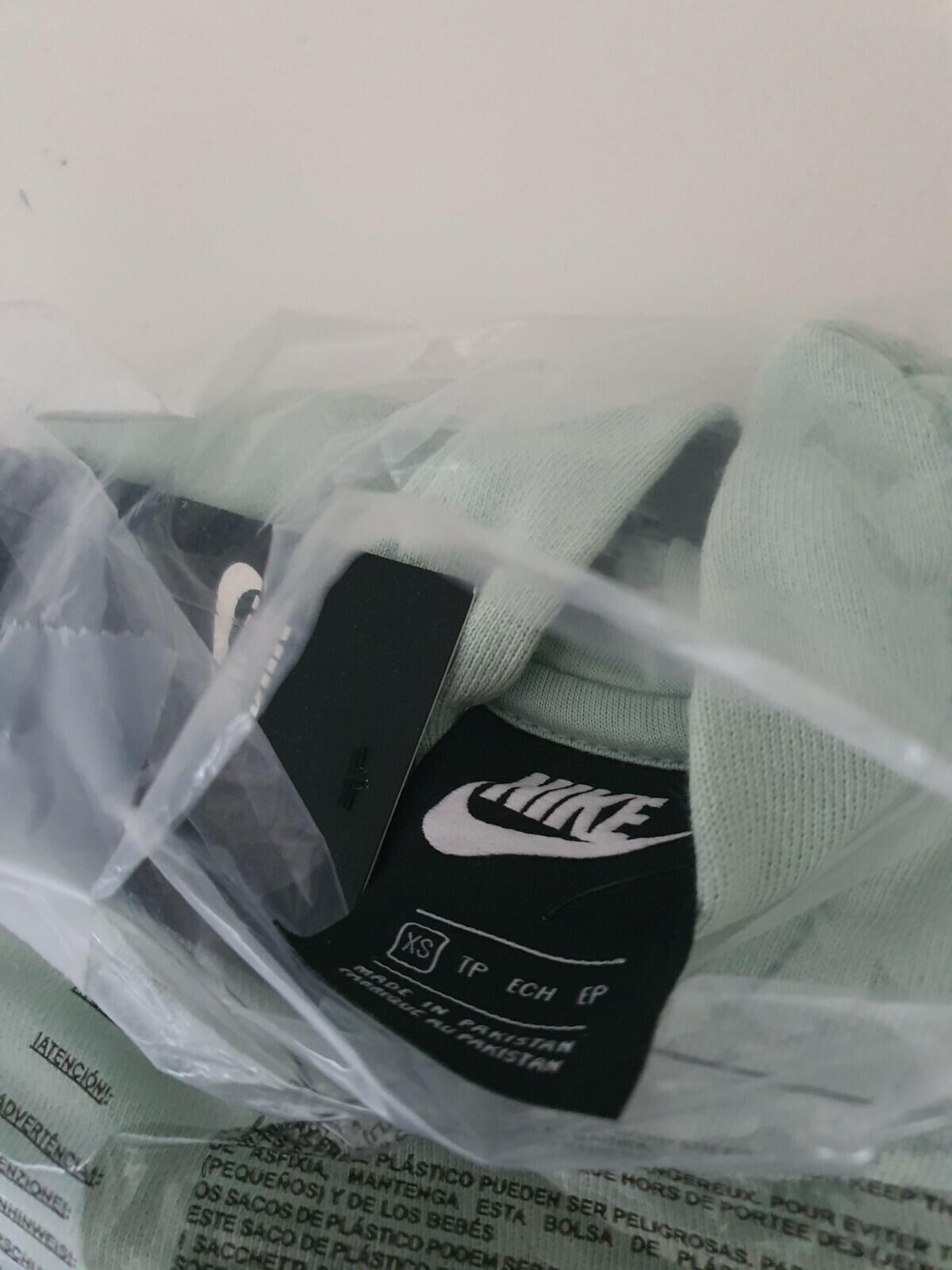 NIKE Just do it wash green hooded sweatshirt size XS hoodie New Pullover