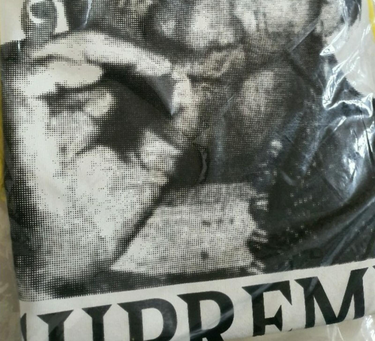 FW19 Supreme Aguila Tee Yellow Size L