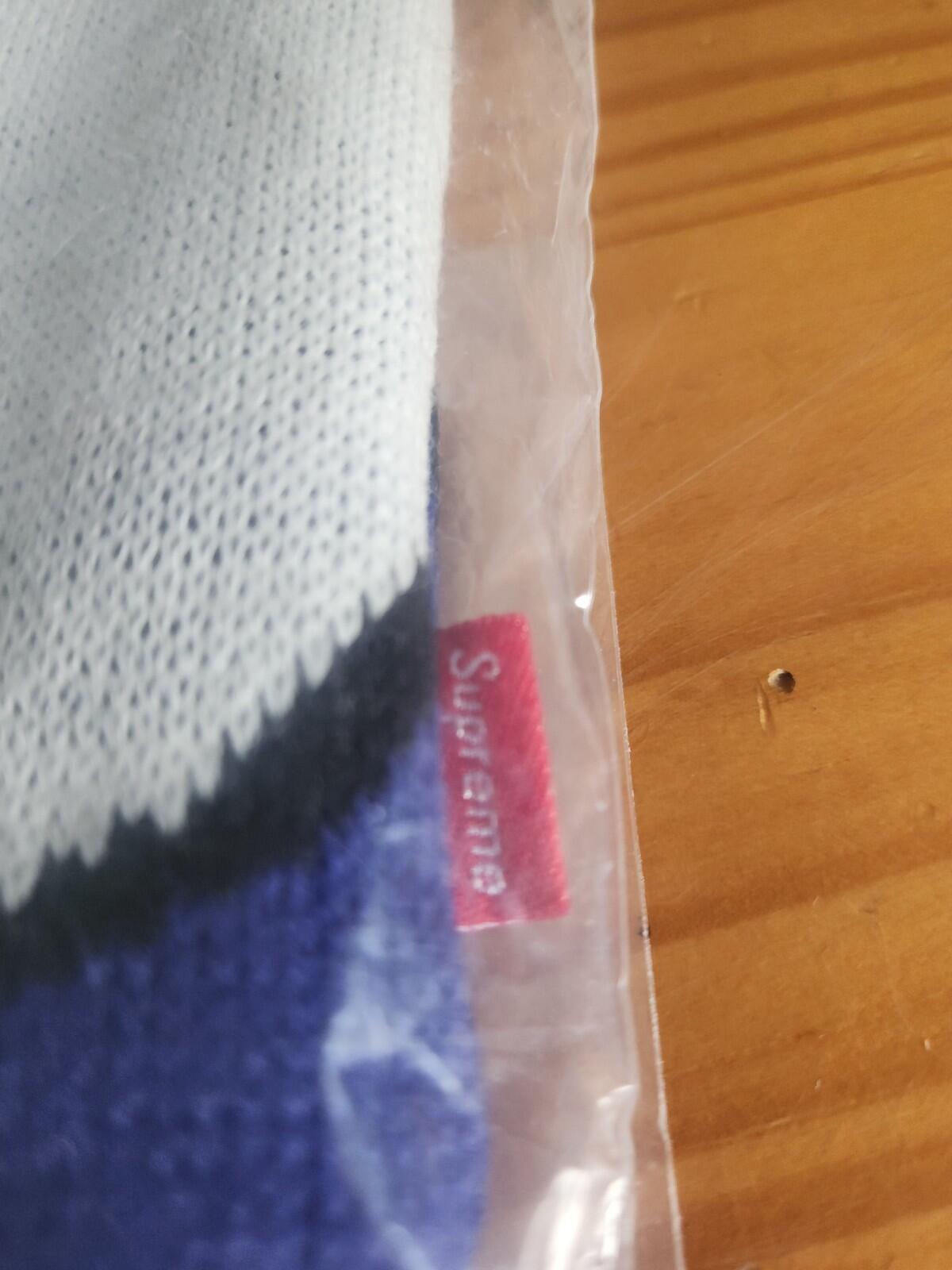 FW22 Supreme Doughboy Beanie Blau