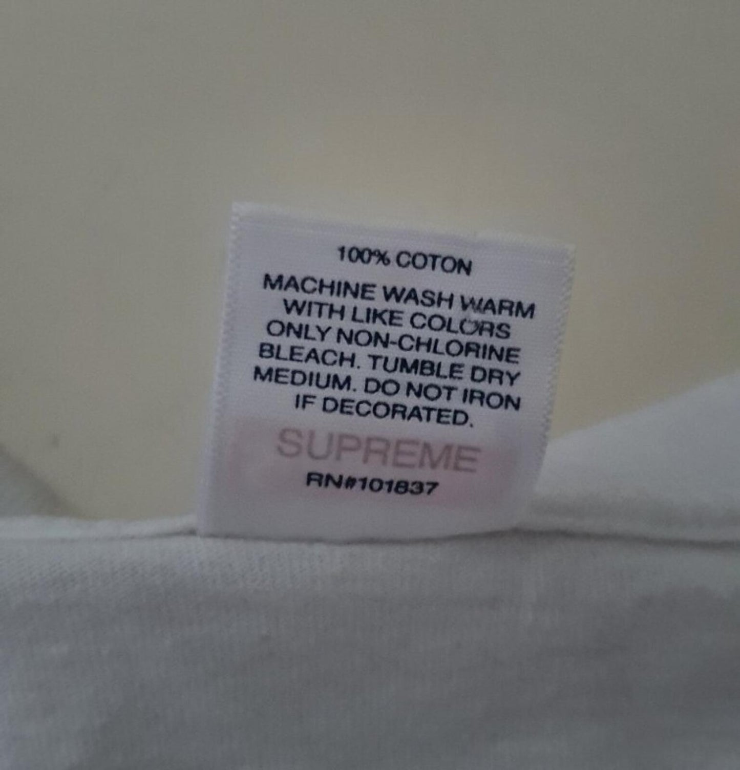 FW19 Supreme Heroines white Tee t-shirt size M medium