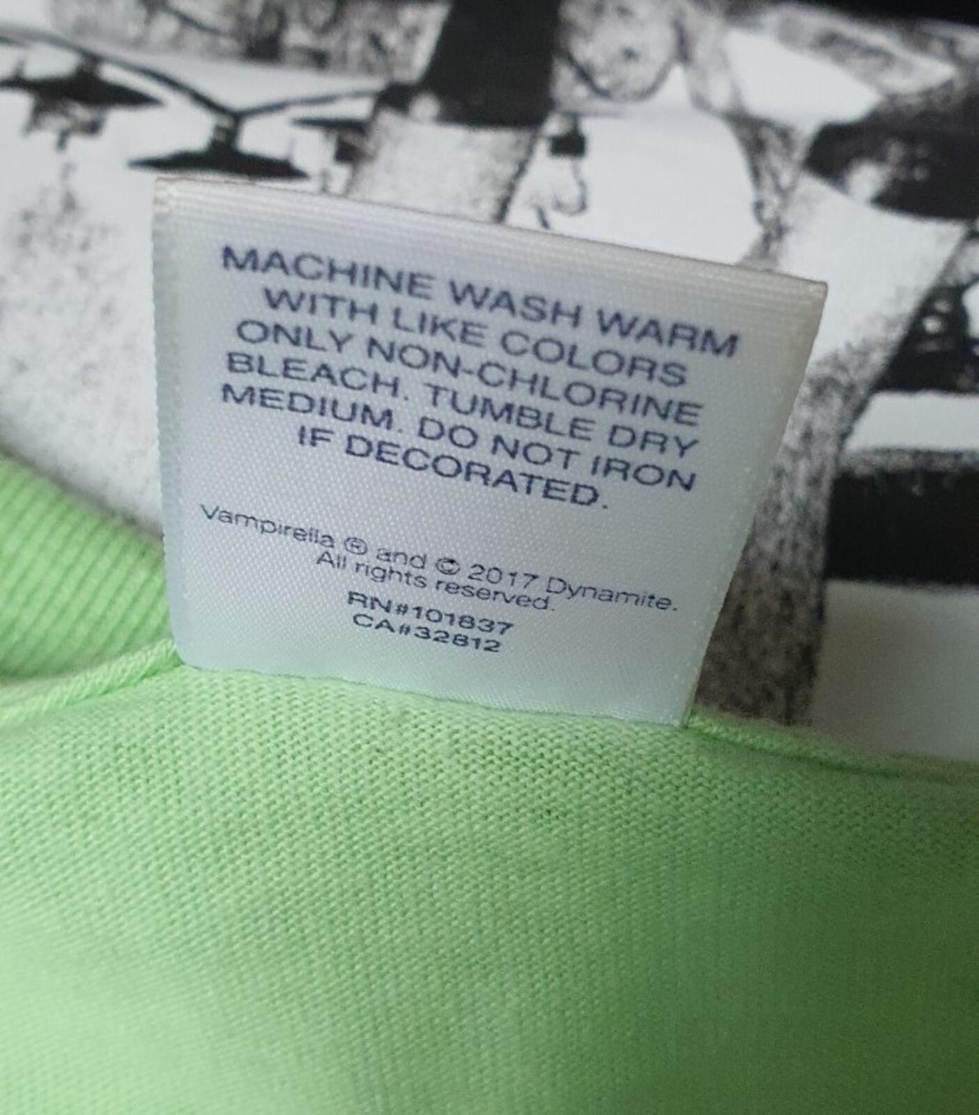 SS17 Supreme Vampirella Card tee M medium light green lime t-shirt