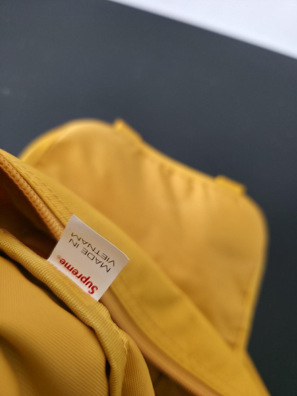 SS20 Supreme Waist Bag Gold