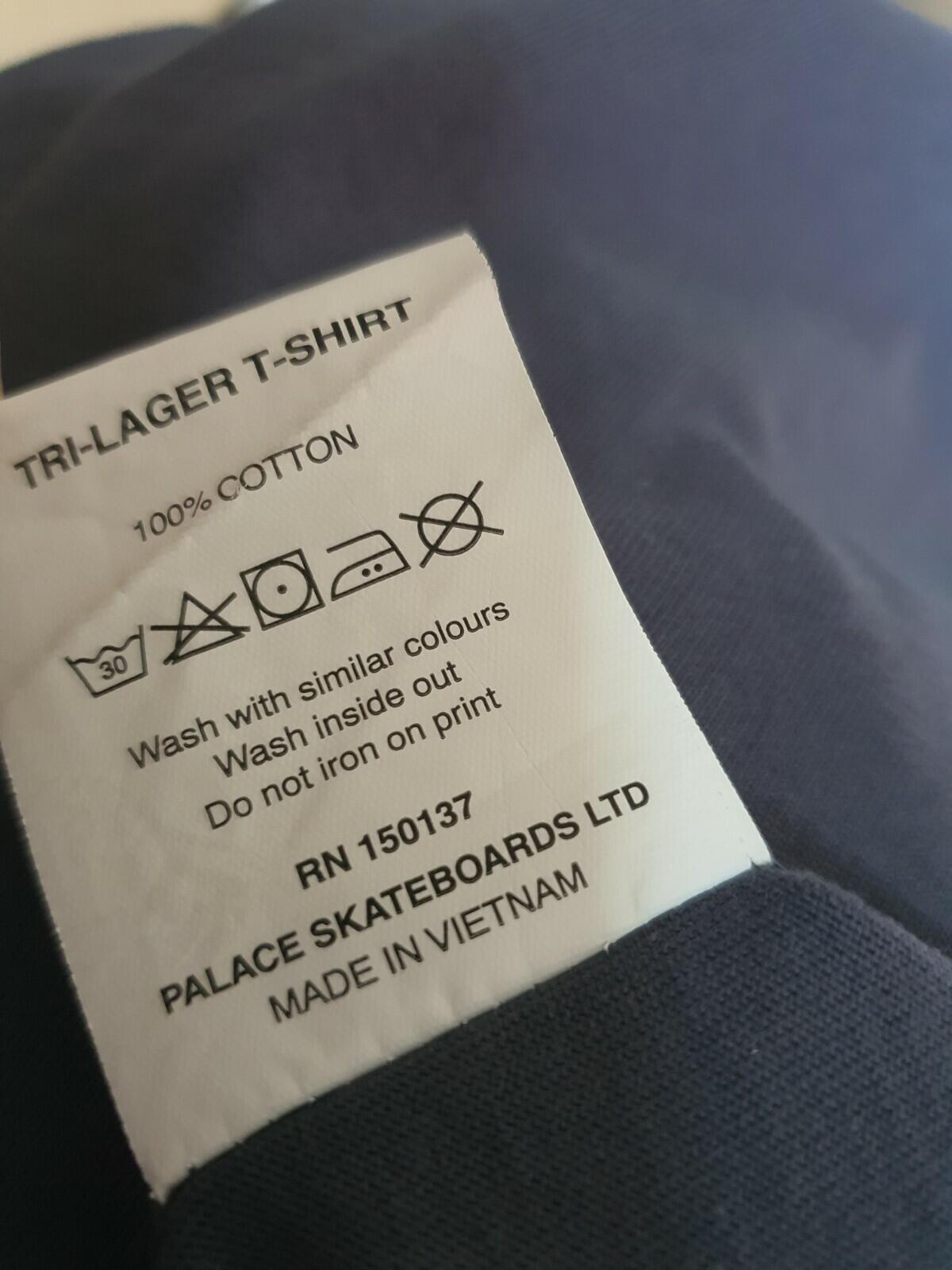 AW20 Palace Tri-lager Tee Größe M Medium Marineblau T-Shirt Triferg
