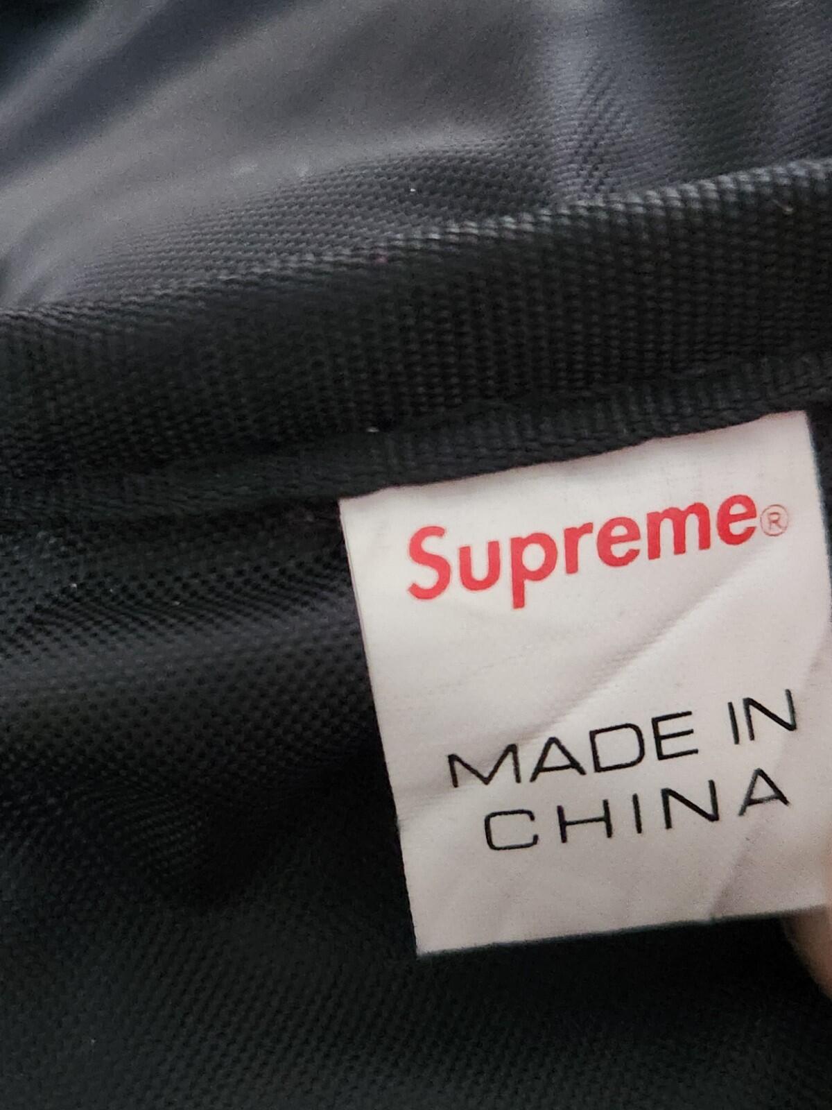 FW15 Supreme Umhängetasche Schwarz