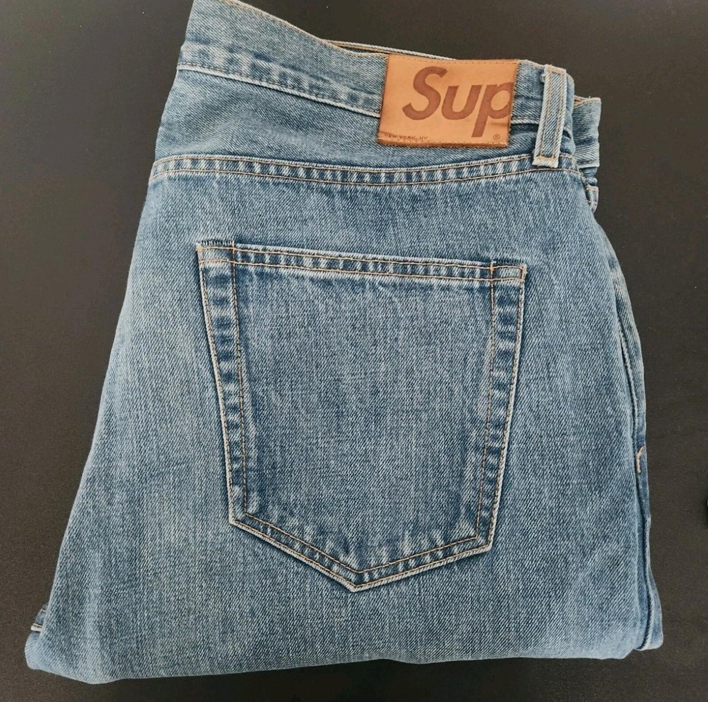 Supreme slim jeans size 36 W36 L32 denim blue made in USA mens stonewashed jean