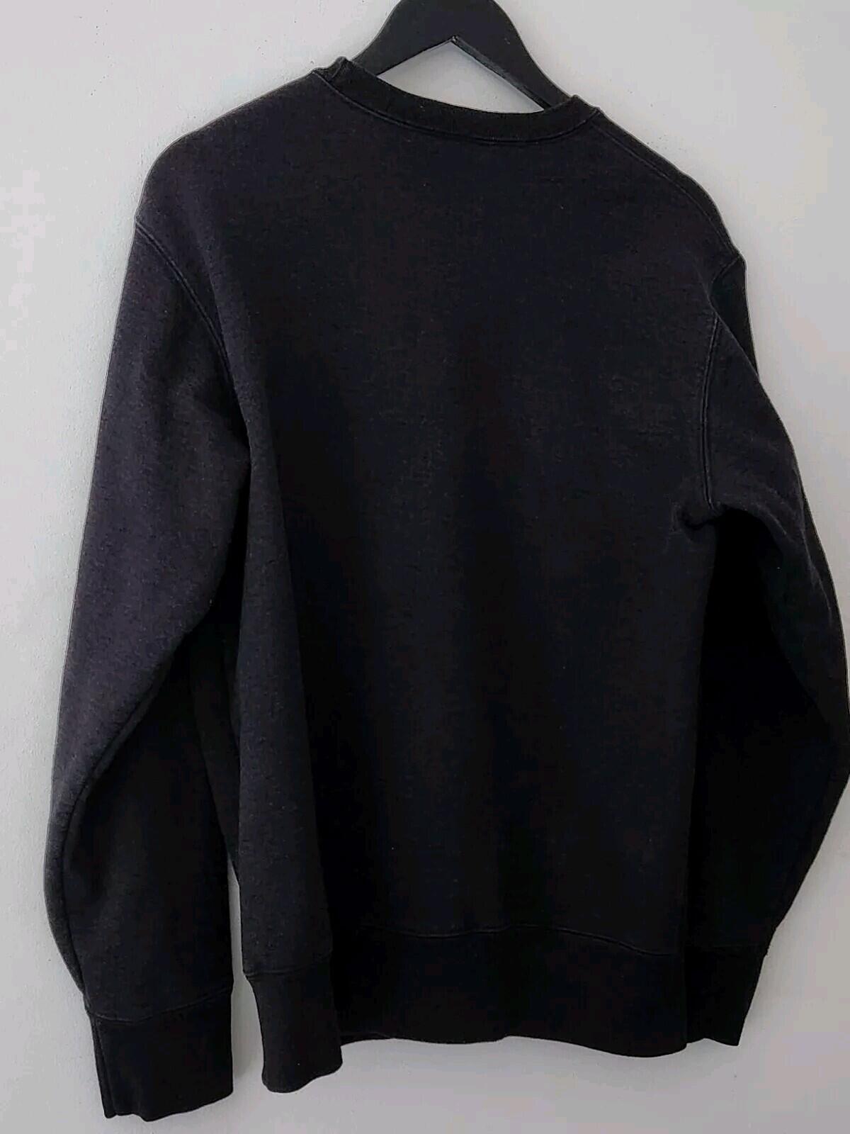 FW17 Supreme Zig Zag Stitch Panel Crewneck Black Size M