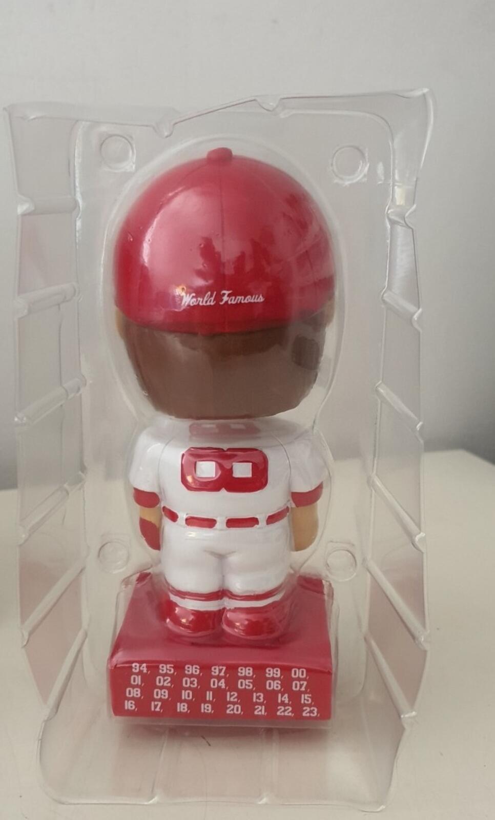 SS23 Supreme Bobblehead rojo regalo de Navidad accesorio para coche