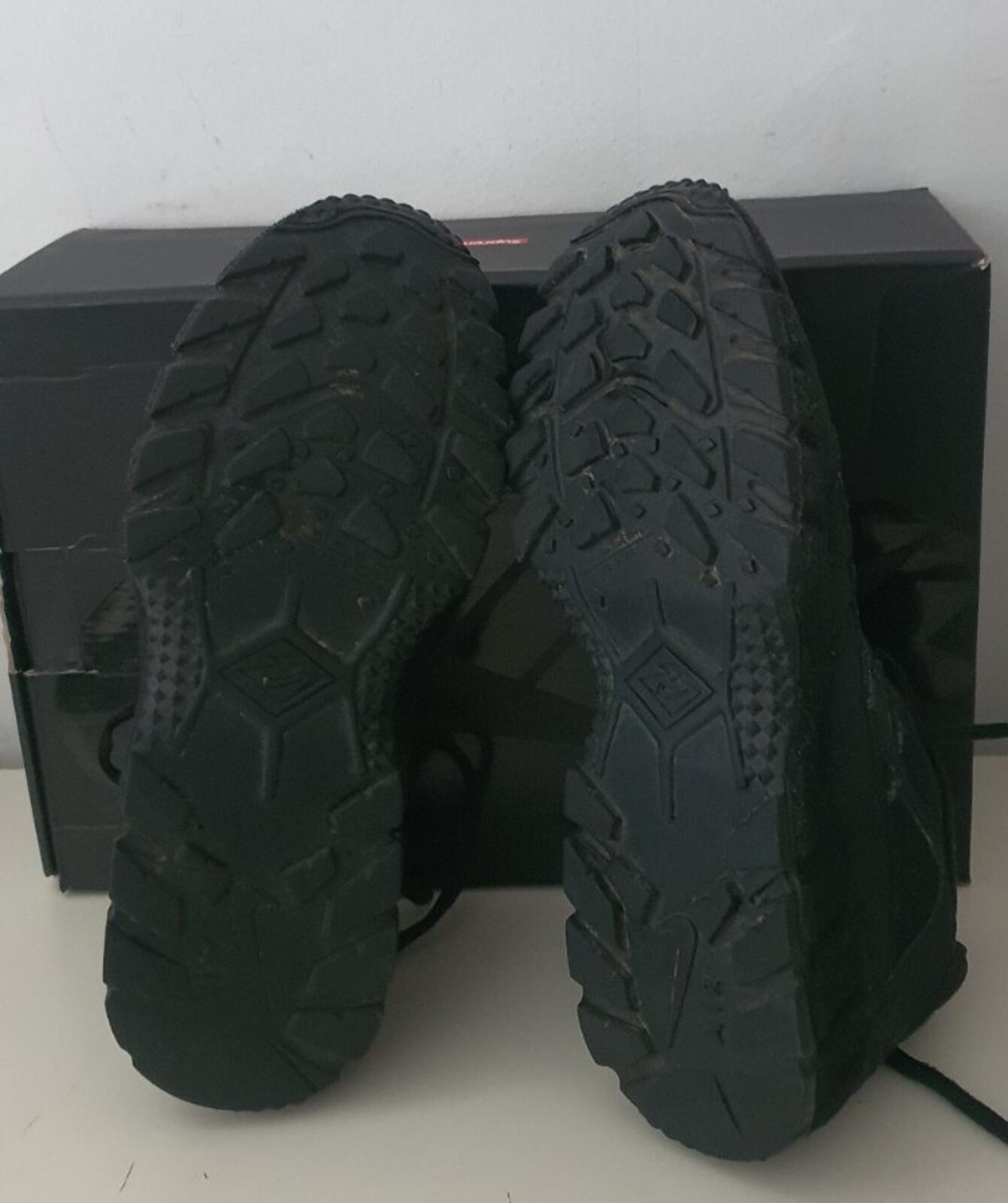 FW17 Supreme x Nike Air Humara '17 Sportschuhe Schwarz Größe US 10 UK 9 EU 44 Los