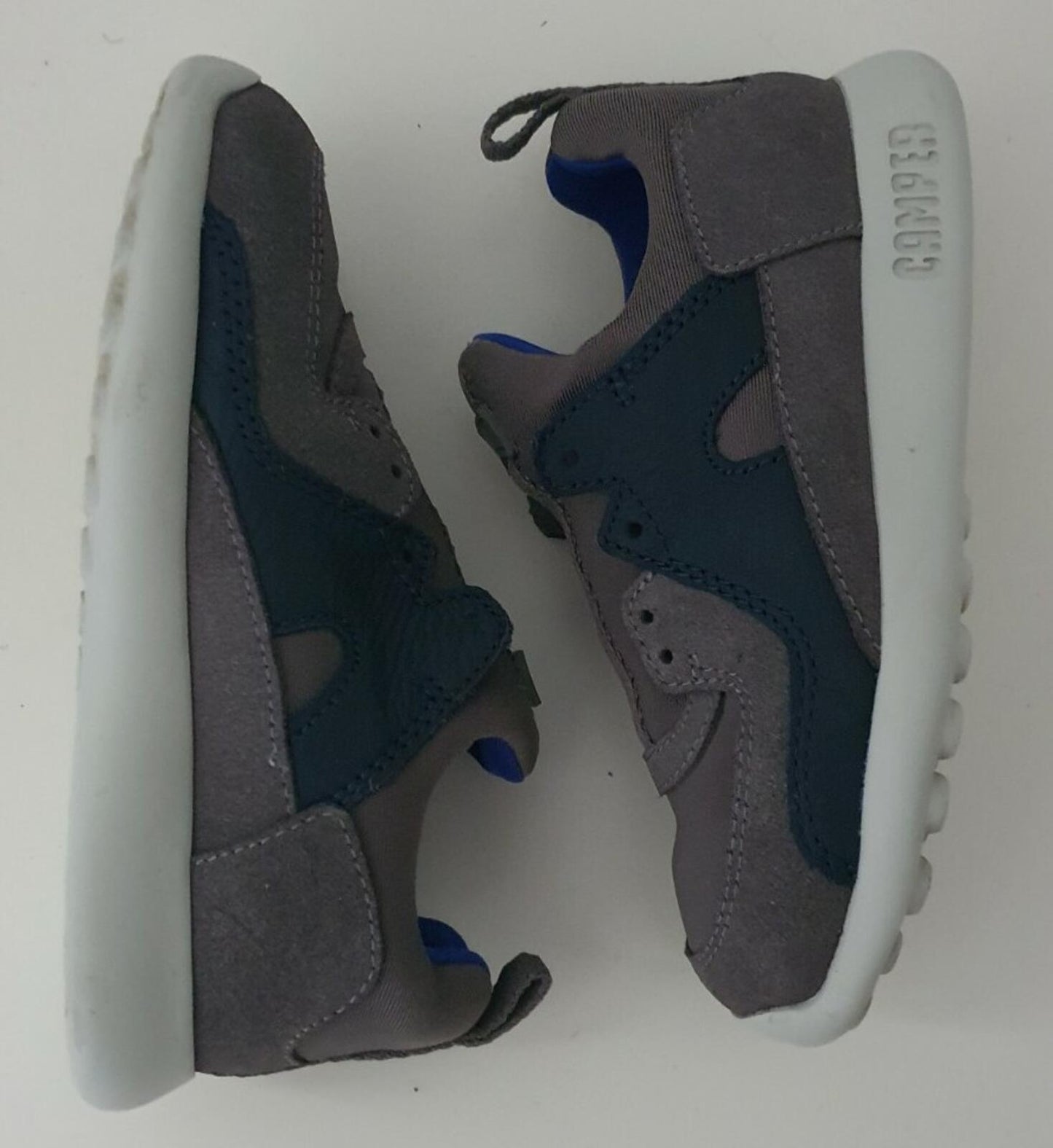CAMPER RRP $70 kids grey trainers EU 27 UK 9.5 US 10 boys shoes leather