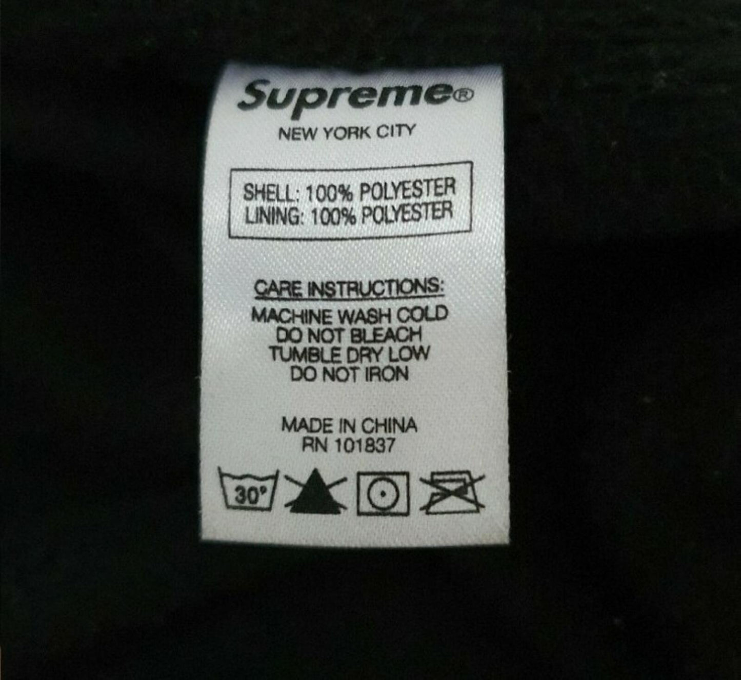 FW17 Supreme Arabic logo black coaches jacket Size L large water resistant