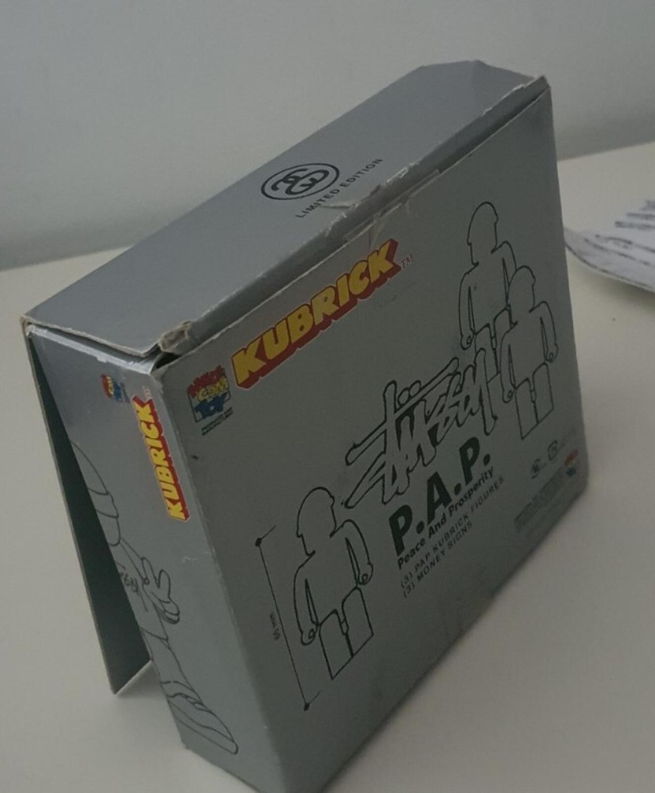 STUSSY x Medicom Toy Kubrick Baby P.A.P. Customade 2007 Figure Set Accessory