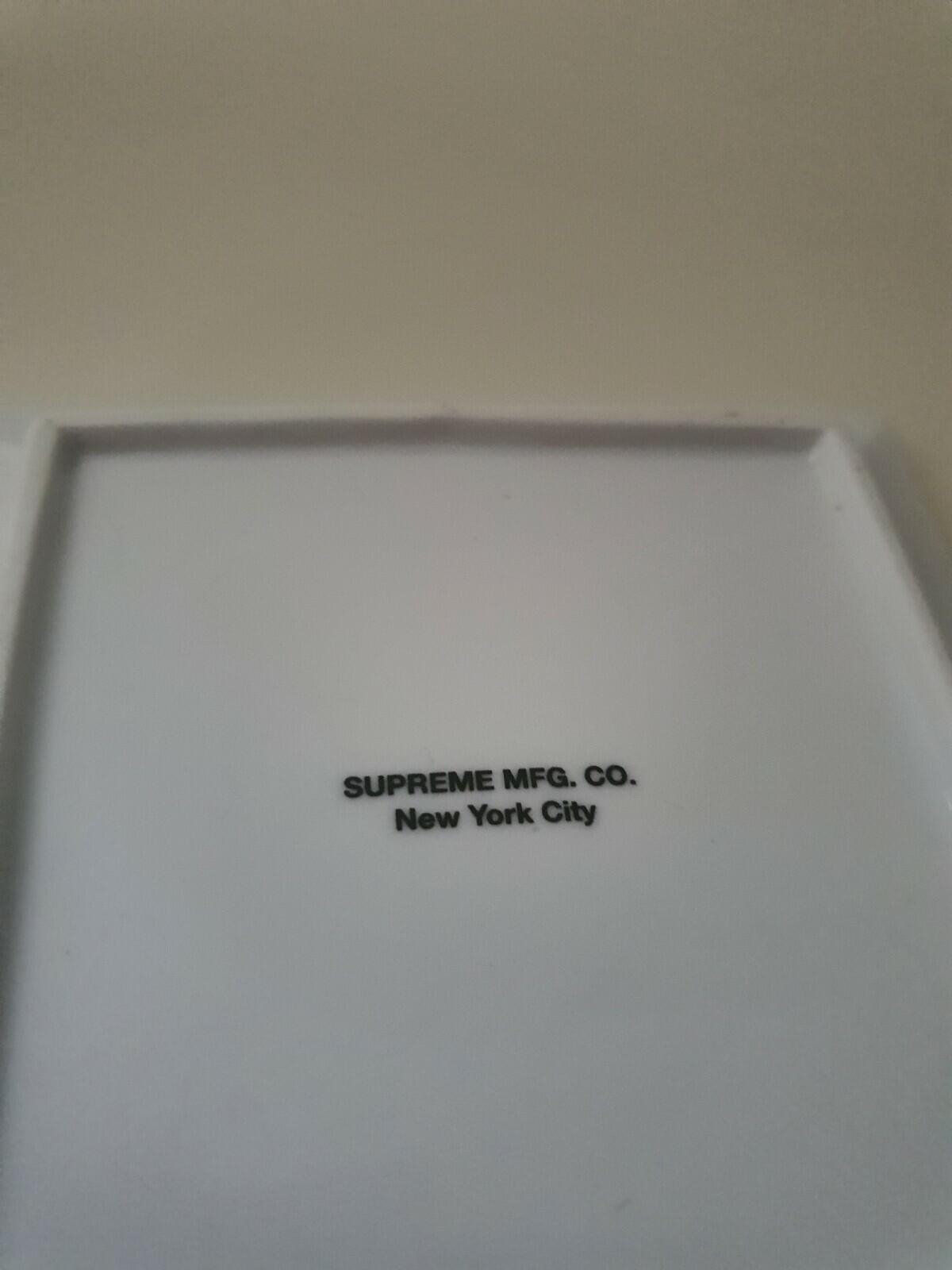 SS15 Supreme Butterfly Ashtray Ceramic Tray White