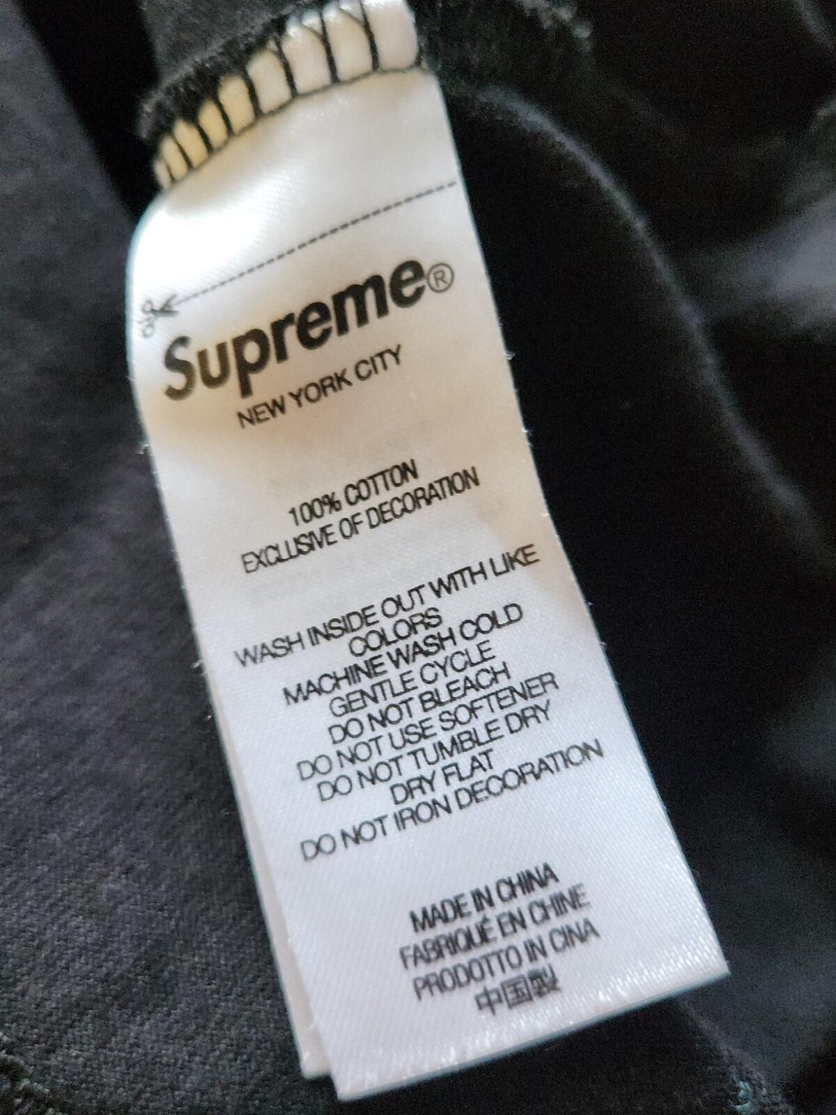 SS20 Supreme Beaded Logo S/S top Black Tee size L large T-Shirt