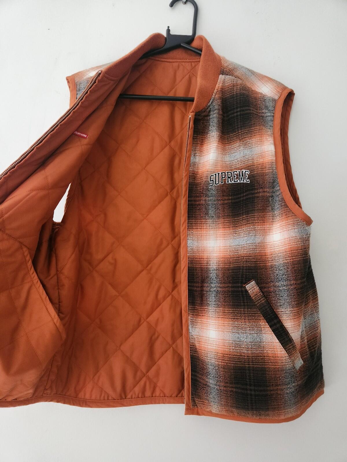 FW17 Supreme reversible shadow plaid vest size M medium orange gilet