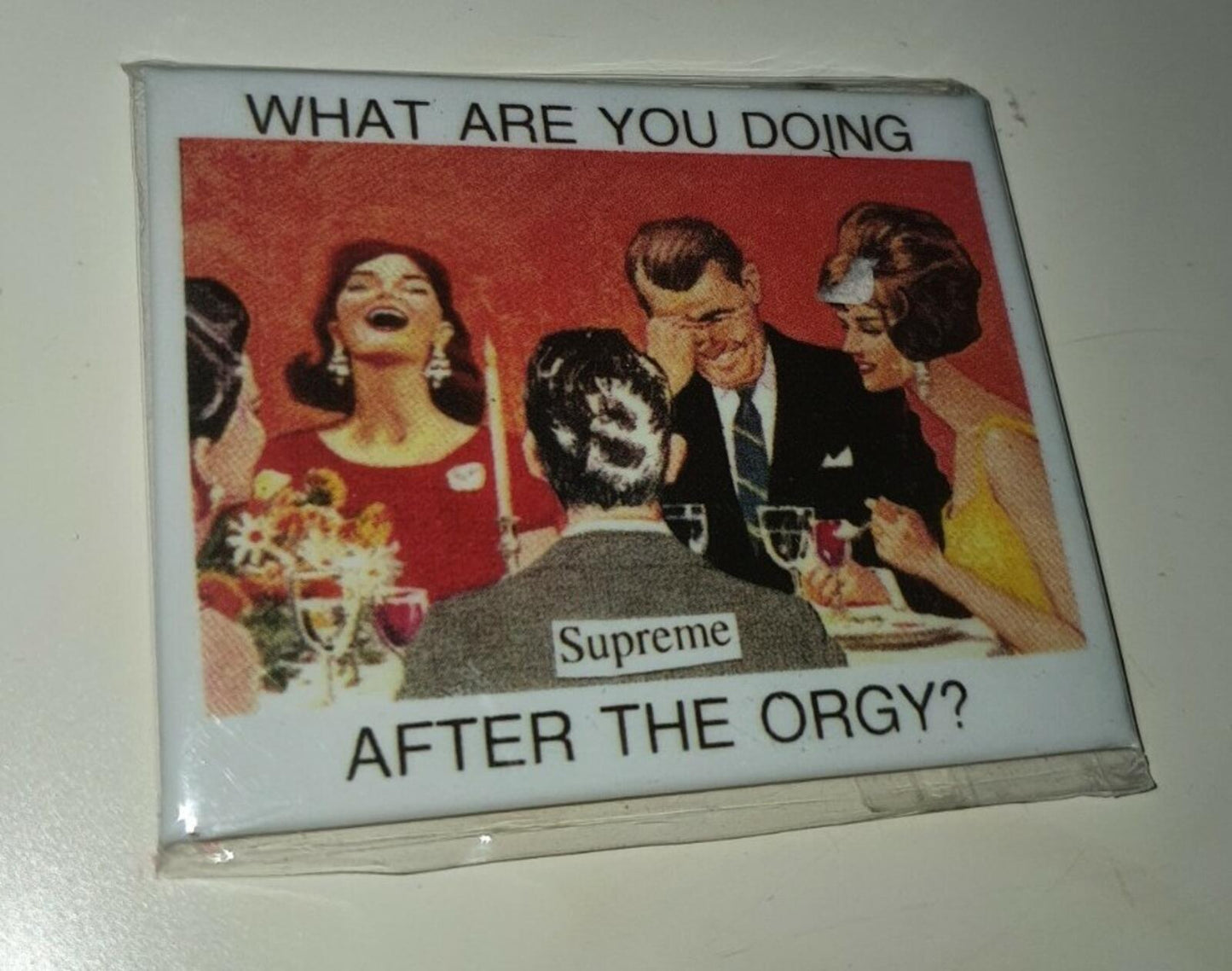 SS17 Supreme Orgy Magnet (was machst du nach der Orgie?) Accessoire