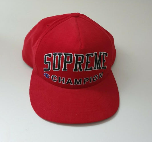 Gorra de 5 paneles Supreme x Champion con logo bordado roja SS17