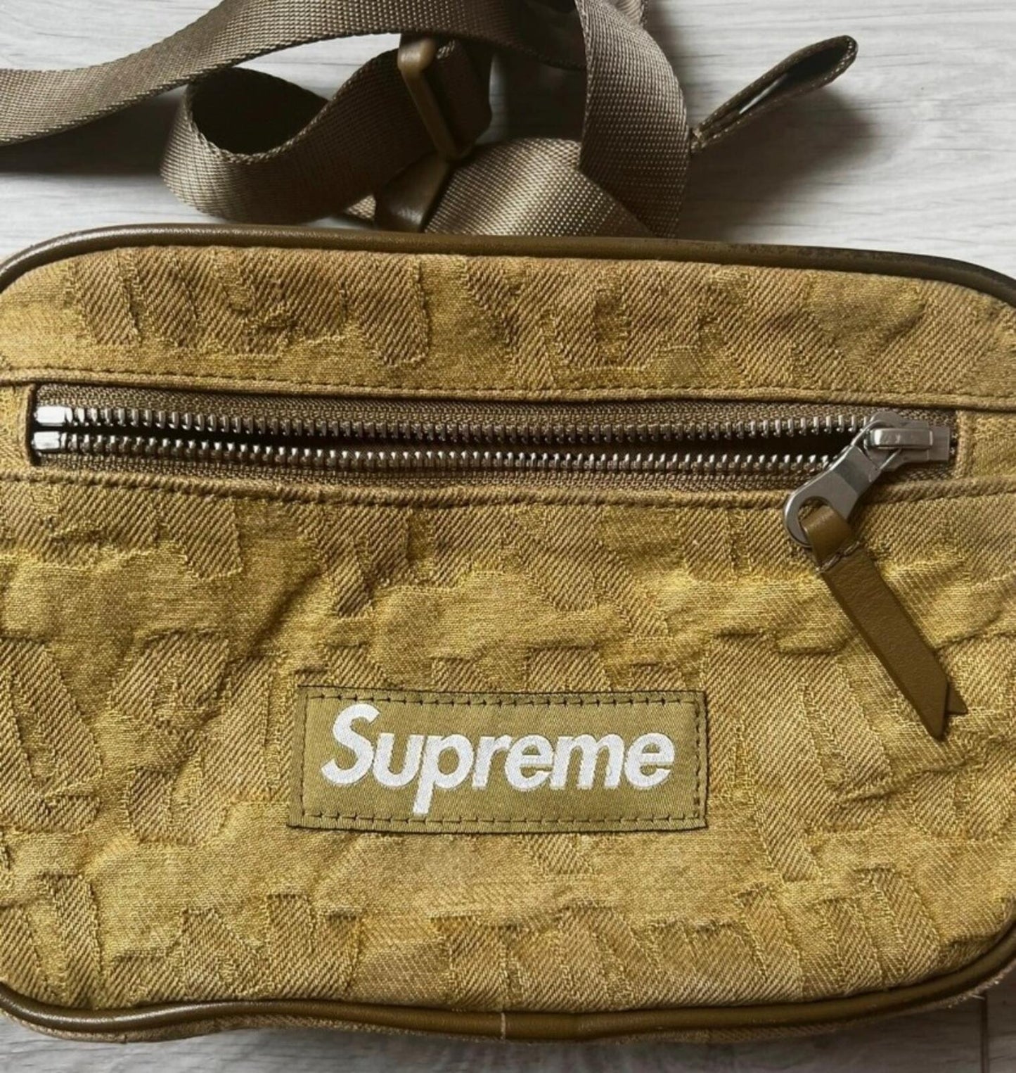 SS22 Supreme Fat Tip Jacquard Denim Waist Bag Olive