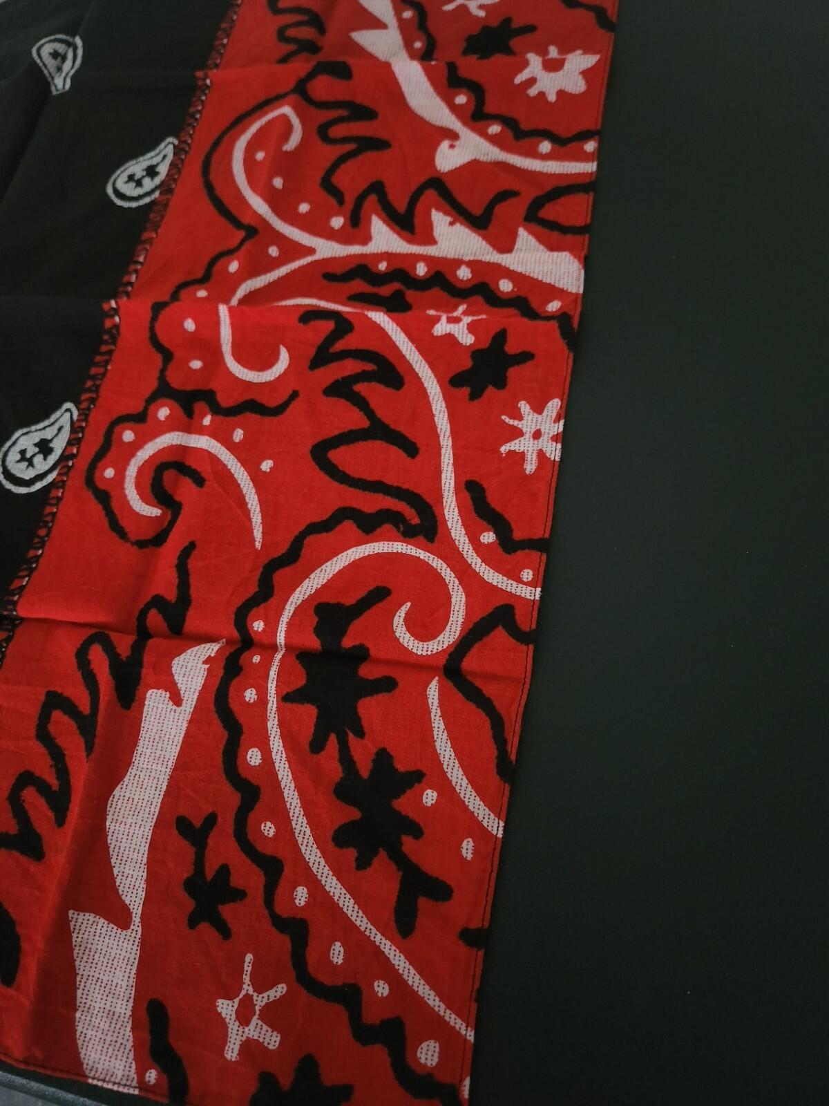 FW19 Supreme Dead Prez RBG bandana red black navy paisley scarf 21.25" x 21.25"
