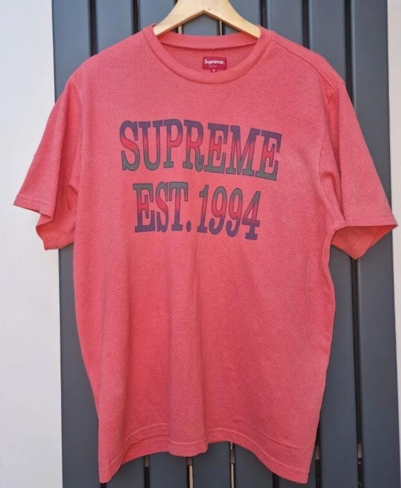 SS20 Supreme Cotton Mesh Gradient Logo Top tee M medium T-shirt Est. 1994 coral