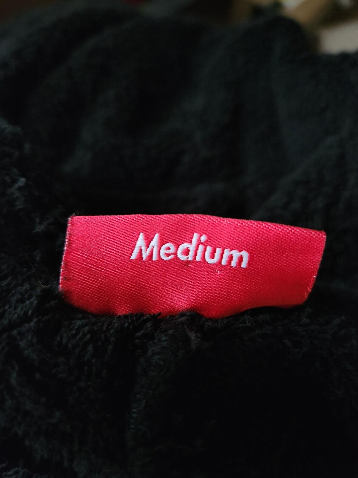SS18 Supreme Terry Logo Short size M Medium shorts black Jacquard logo