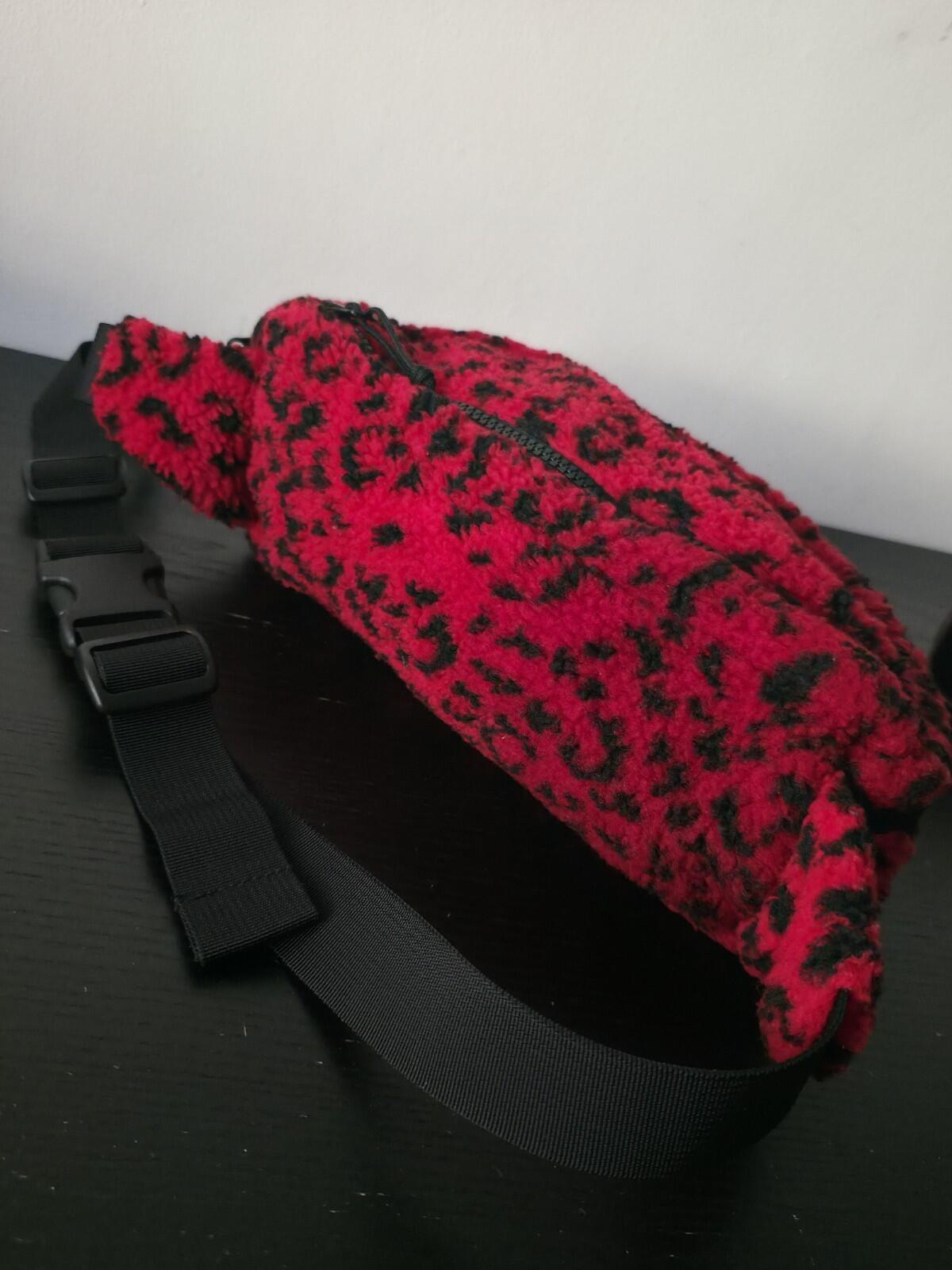 FW17 Supreme Leopard Fleece Waist Bag Red