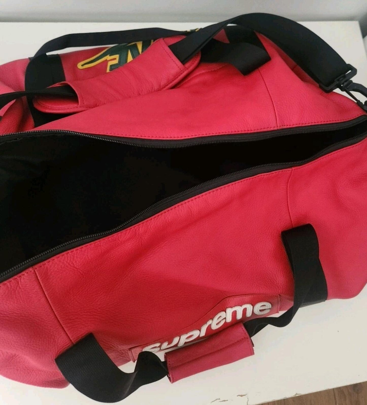 FW19 Supreme x Nike Leather duffle bag box logo Premium Cowhide