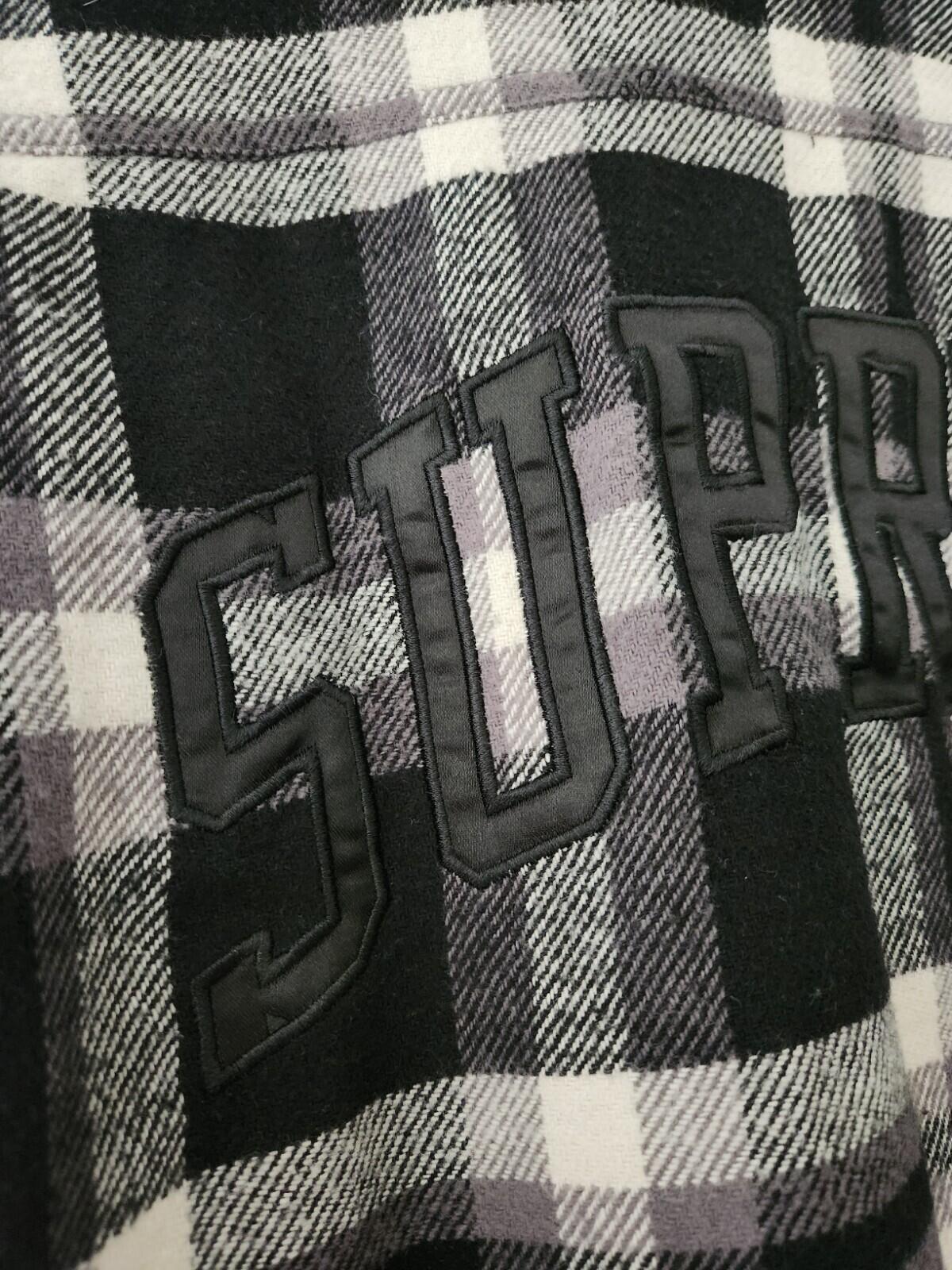 FW17 Supreme Quilted Arc Logo Flannel Shirt Black Size M