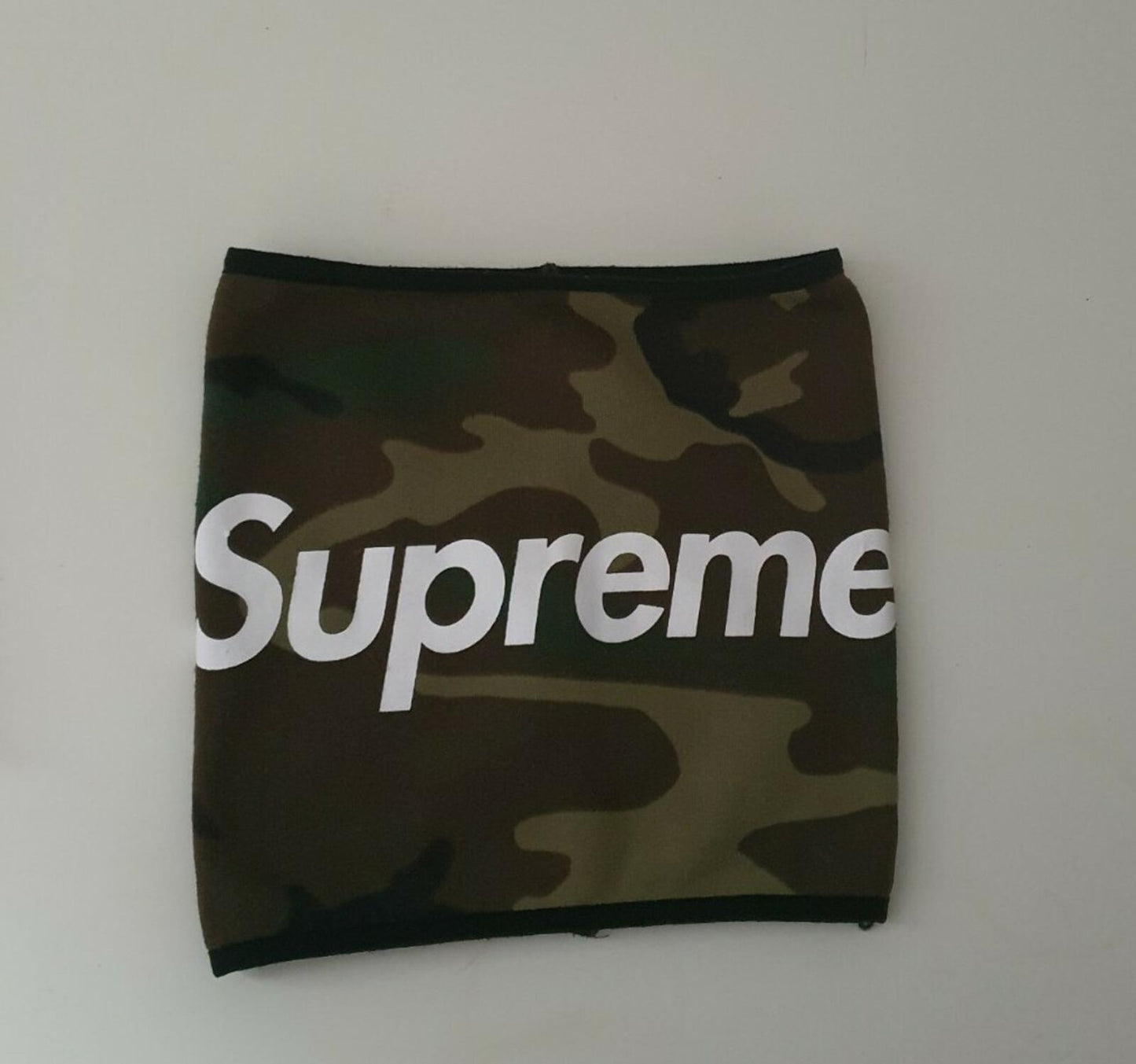 Rare FW15 Supreme fleece neck gaiter woodland camo neck warmer
