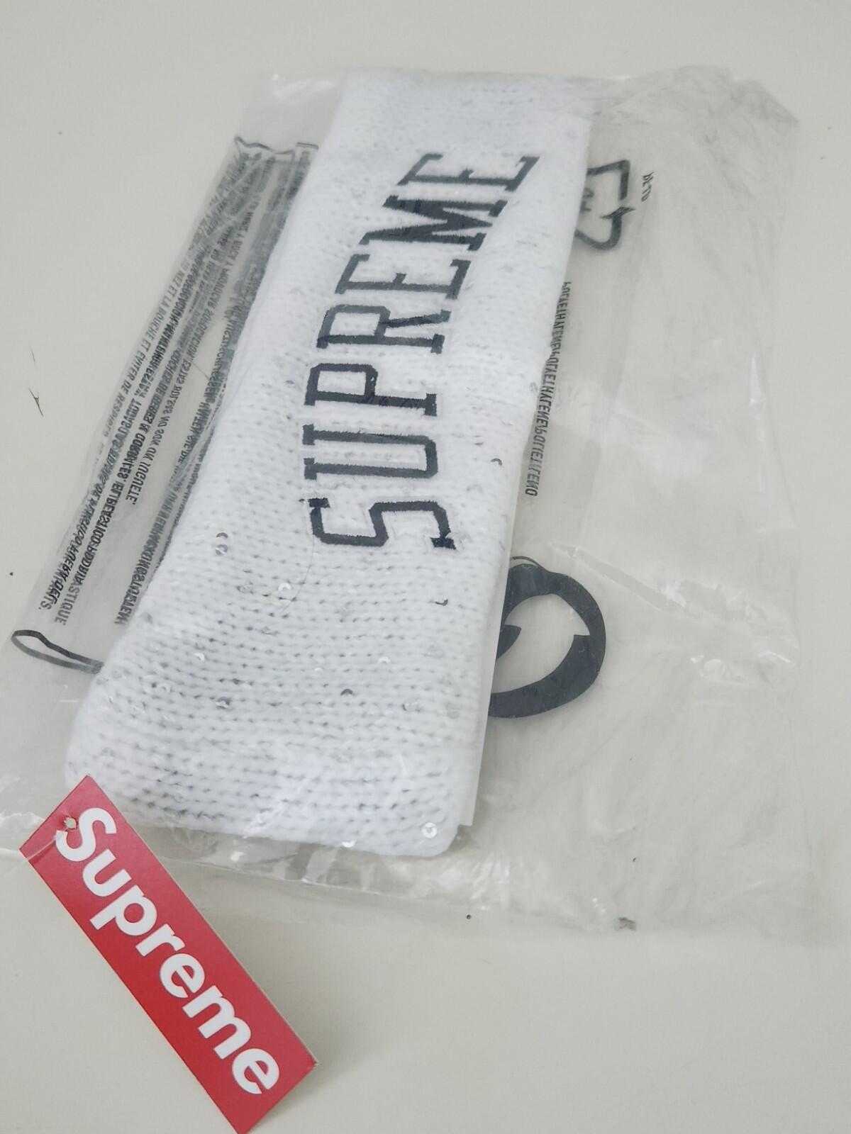 FW18 Supreme New Era Sequin Arc Logo Stirnband Weiß Ungeöffnet