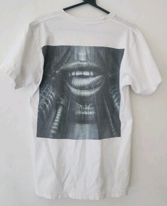 FW14 Supreme x H.R. Giger White Tee Size M Medium T-shirt Vintage 2014 Rare