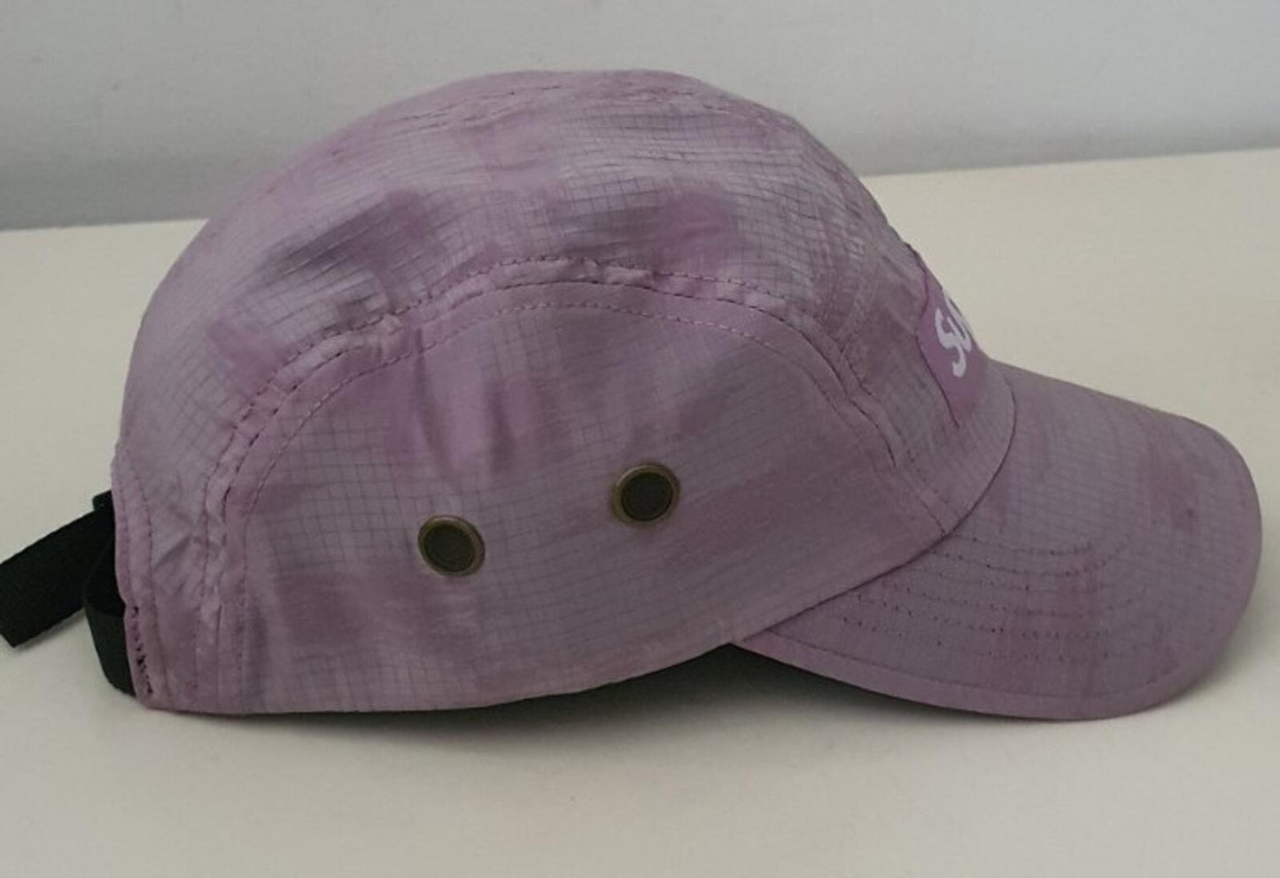FS22 Supreme Broken Camo Camp Cap Lila Nylon Hut Box-Logo Ripstop