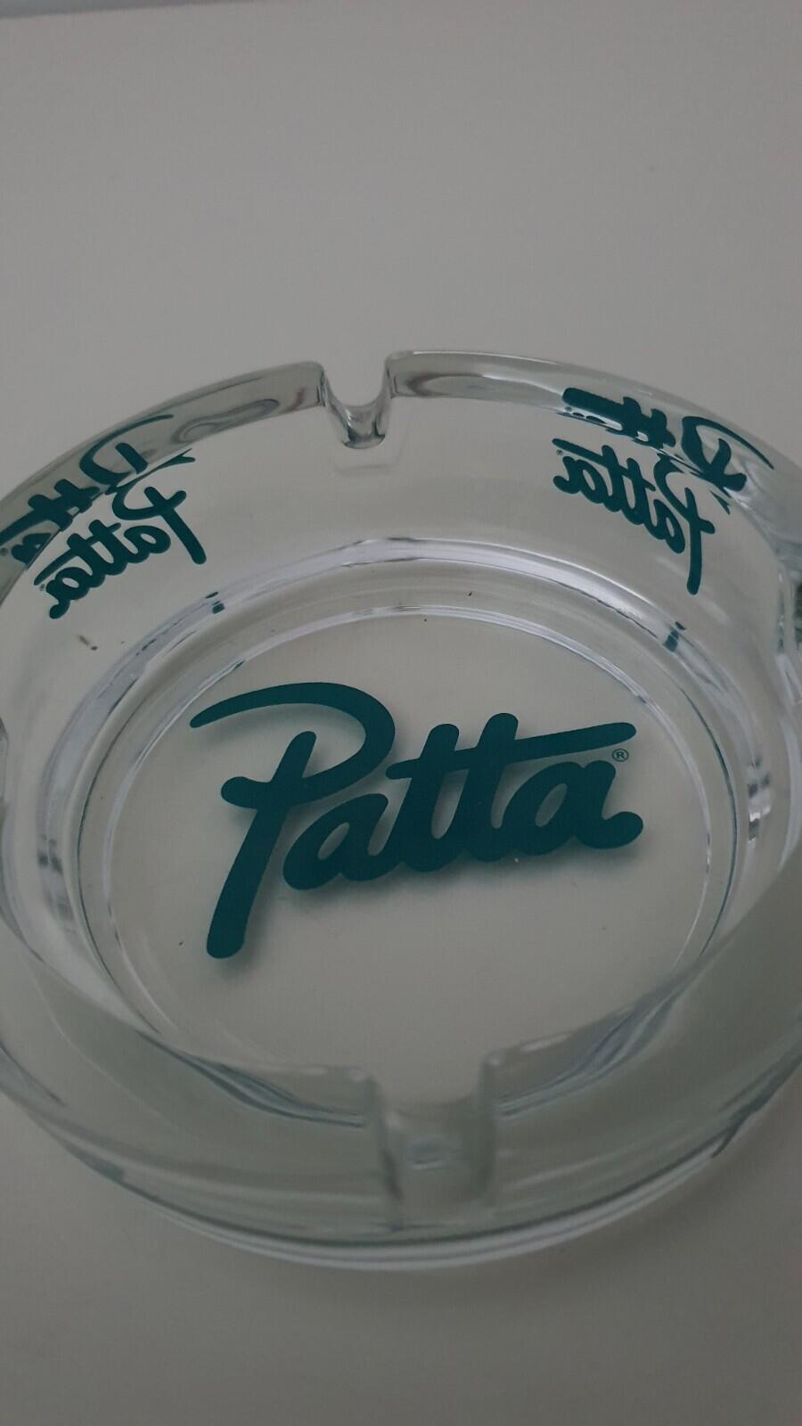 2017 PATTA clear Ash glass ashtray logo Accessory
