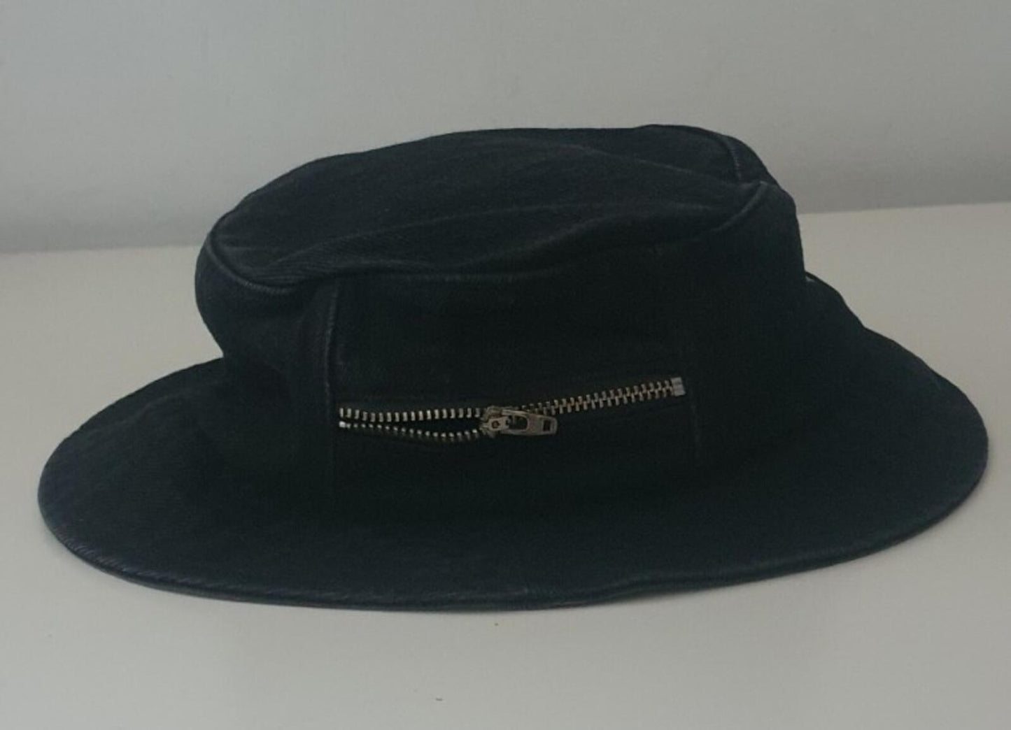 SS19 Supreme Zip Twill Crusher Hat Black Size M/L