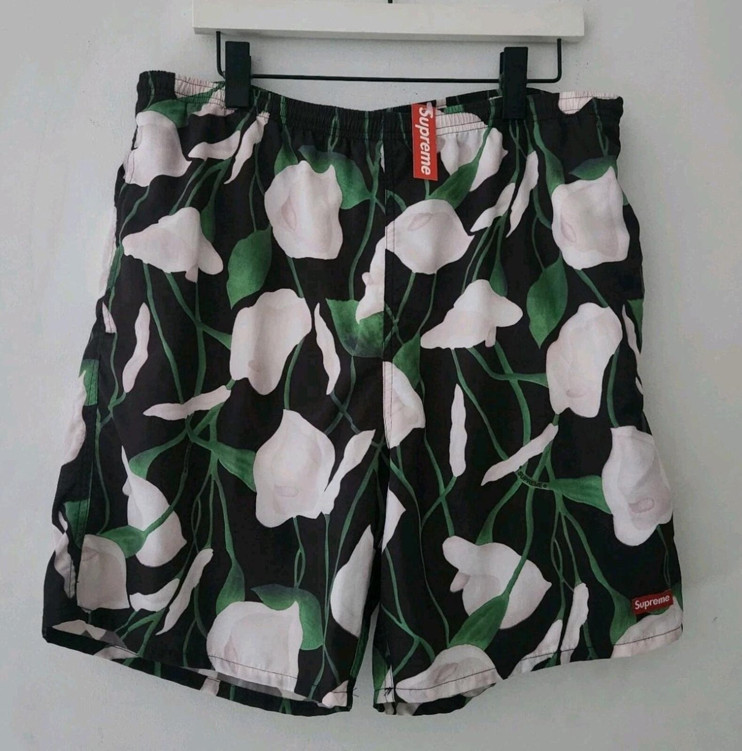 SS18 Supreme Nylon Water Short XL swim shorts black floral small box logo New