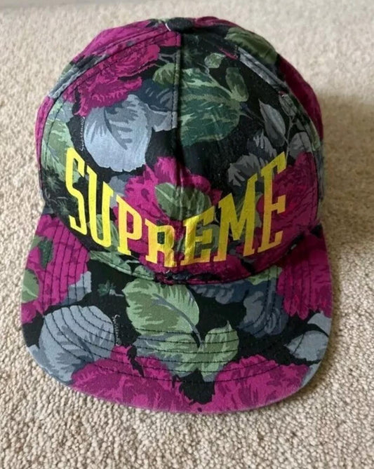 Gorra de 5 paneles Supreme Floral SS18 hecha en EE. UU.