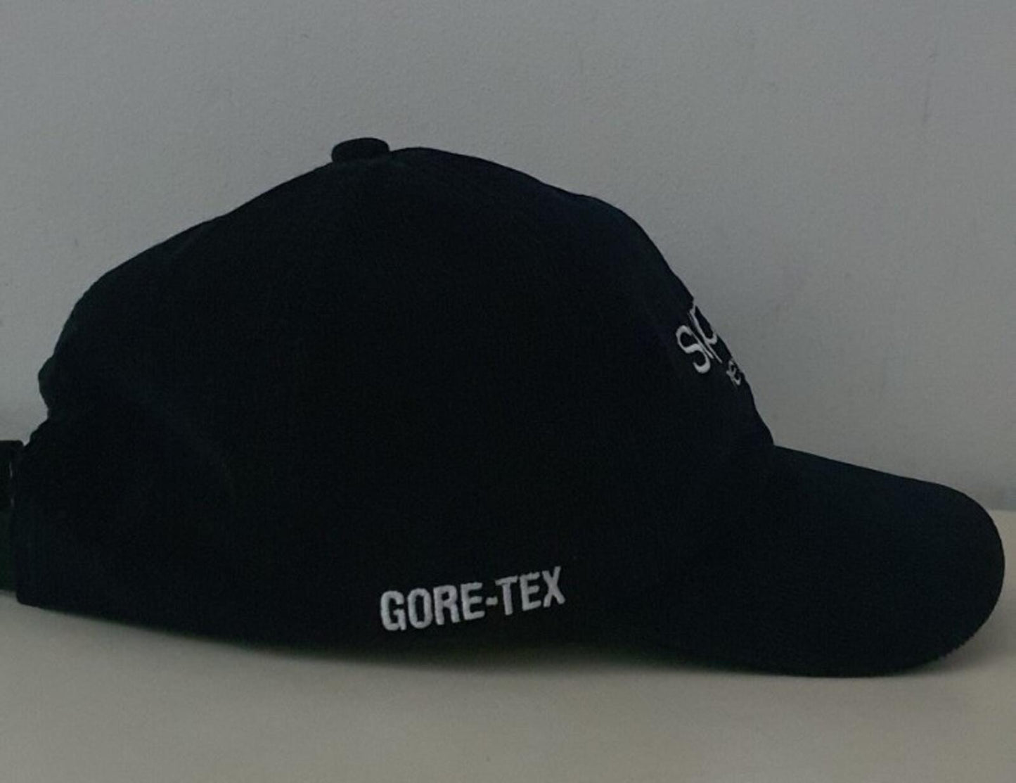 FW21 Supreme GORETEX corduroy Classic Logo 6-panel navy Cap water resistant hat