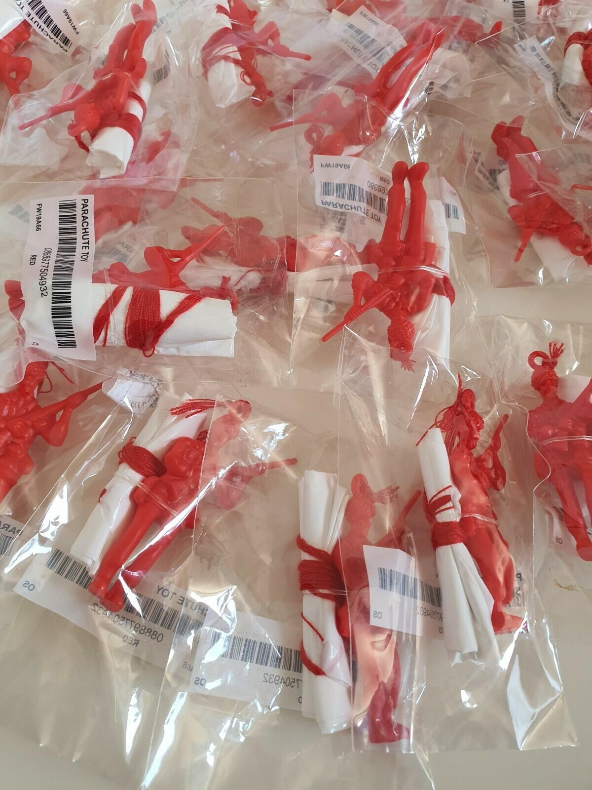FW19 Supreme 40x Parachute Toys Accessories