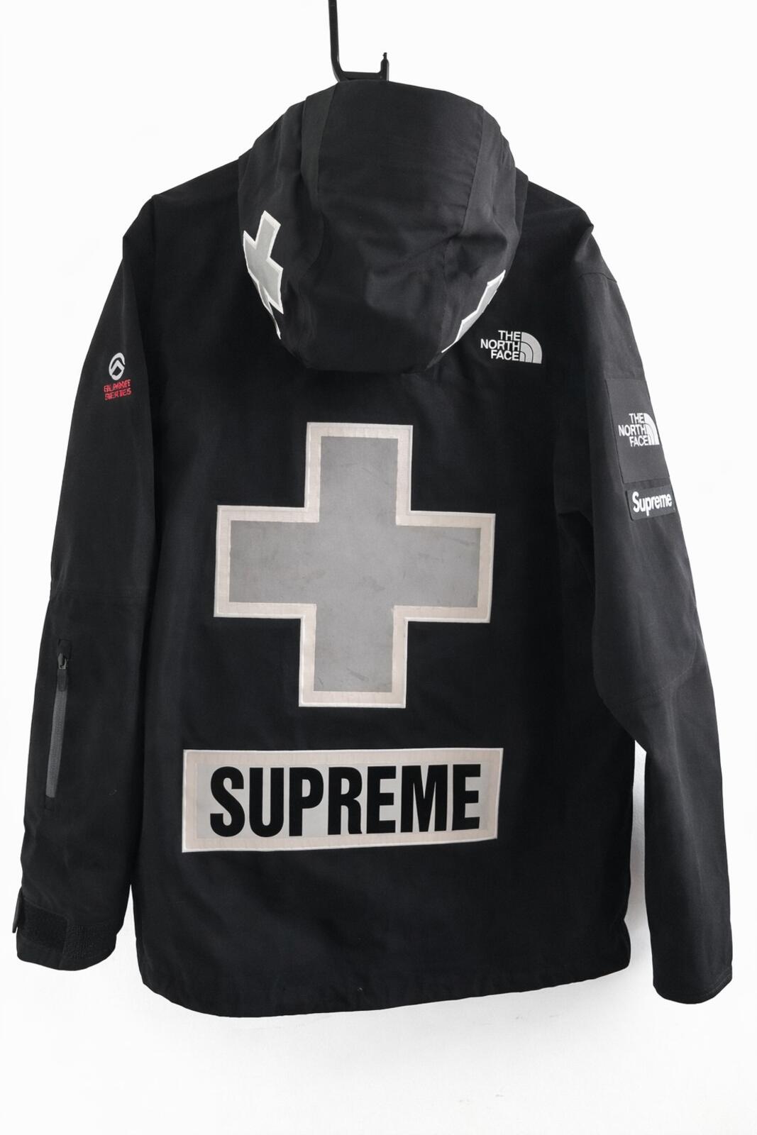 SS22 Supreme x The North Face Summit Series Rescue Mountain Pro Jacket Black TNF