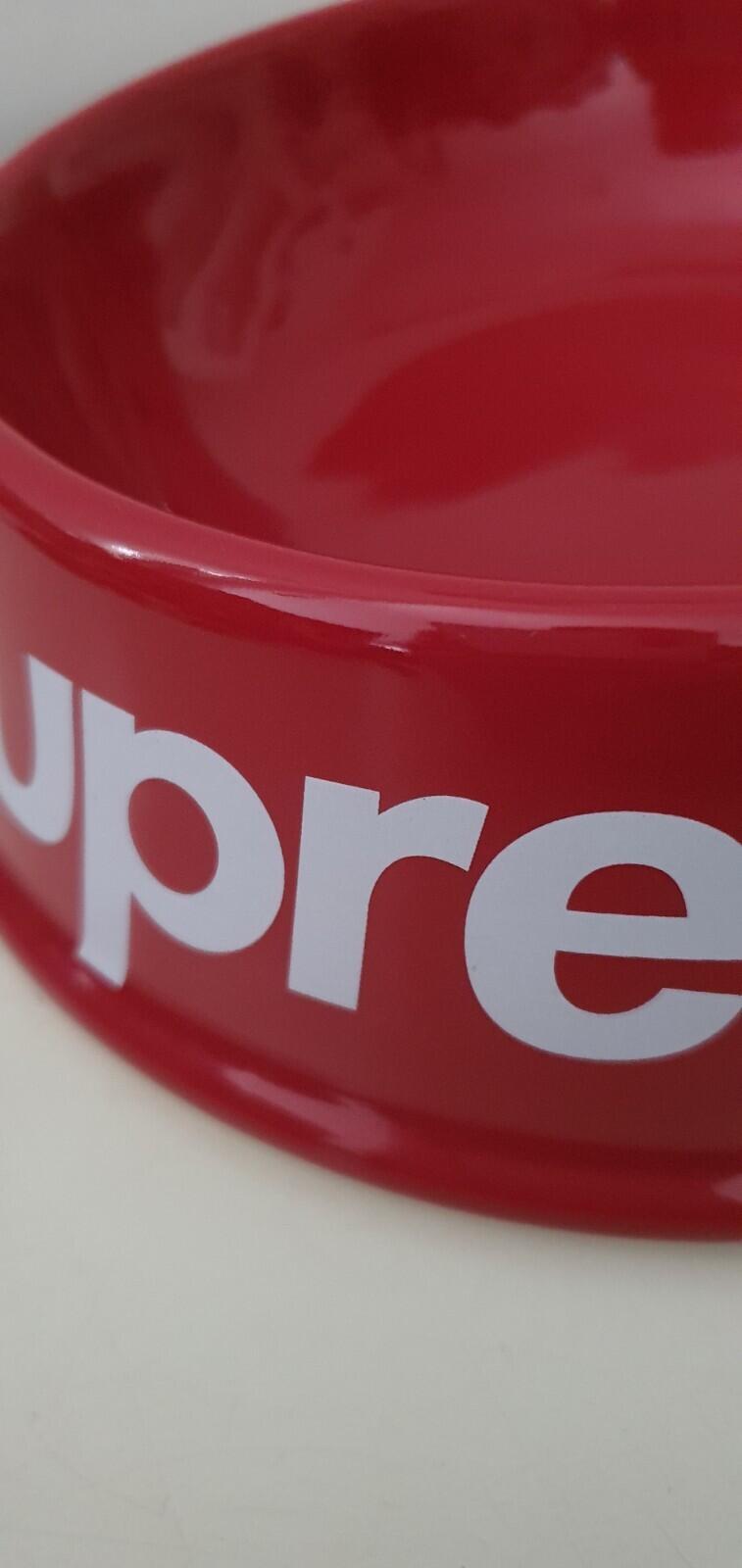 SS11 Supreme dog bowl red ceramic accessory vintage from 2011 big logo Very Rare