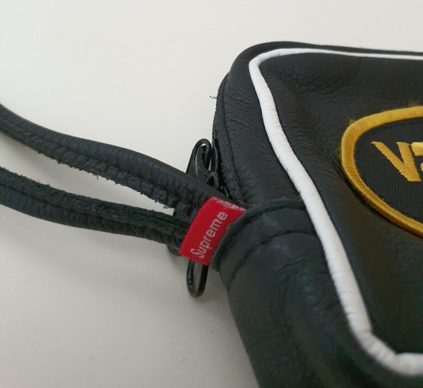 SS17 Supreme x Vanson Leather Wristbag Bag Black