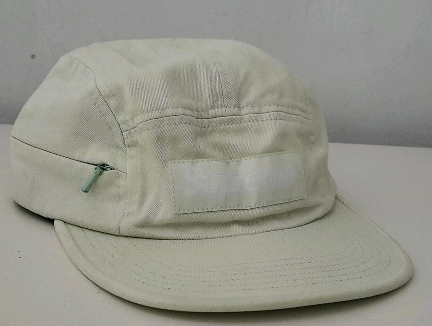 Gorra tipo campamento Supreme Side Zip FW17 lima pálido